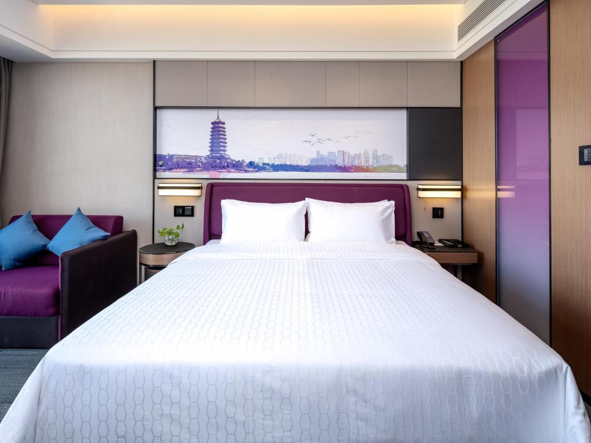 Hampton By Hilton Nanning Wuxiang Hotel Exterior photo
